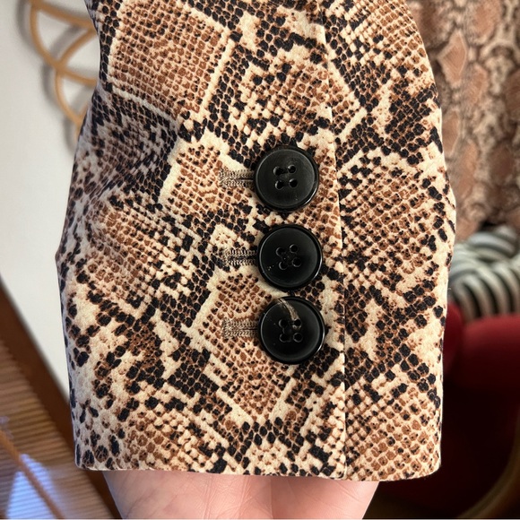 Anine Bing Madeline Blazer in Python, size M - Picture 7 of 10